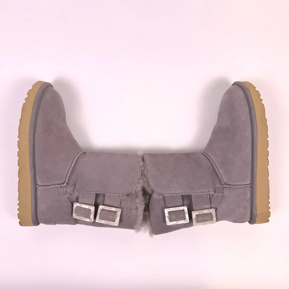 UGG Bailey Boots Womens Size 8 Gray Suede Shearling Fashion Buckle EUC